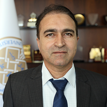 Dr. Ezzat Khan